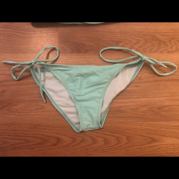 Bikini set - Picture 4 of 5